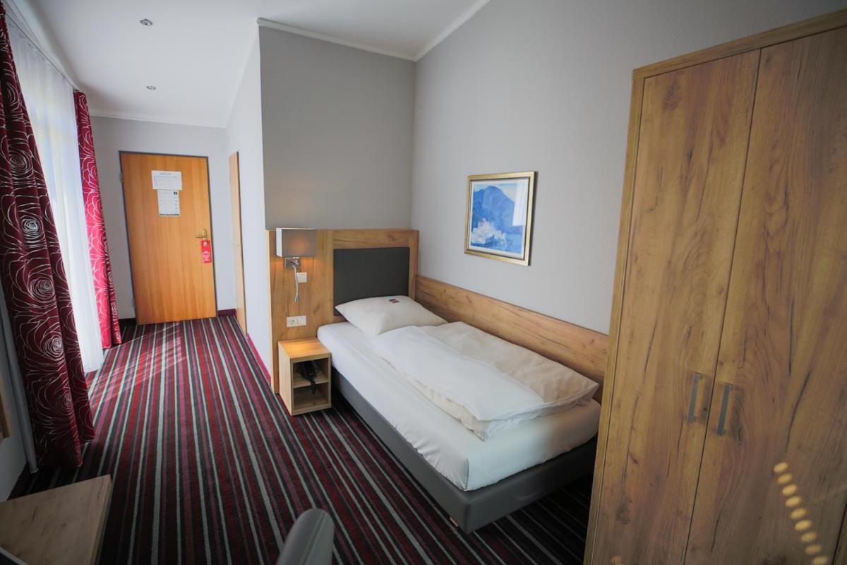 Hotel Suederelbe Hamburgo Exterior foto